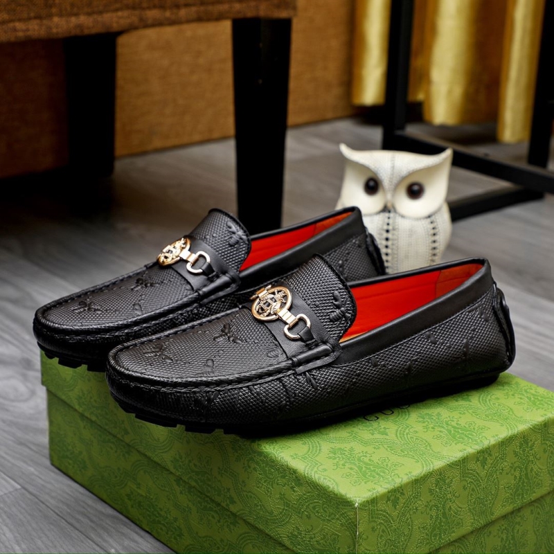 G*u*i leather shoes